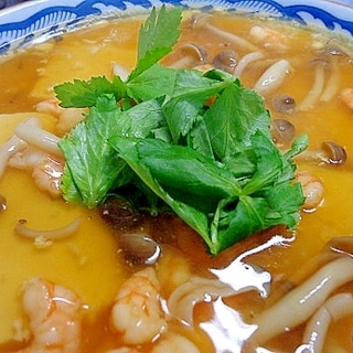 エビと豆腐のあんかけ蒸し